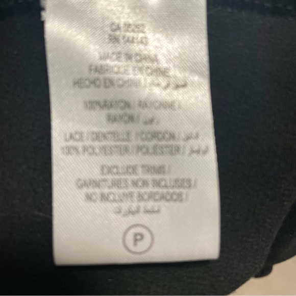 🌸3 for $20 Black floral long sleeve Lace Size S sheer long sleeve blouse - Picture 5 of 16